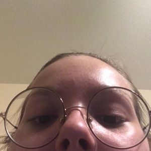 Meet your Posher, Sierra